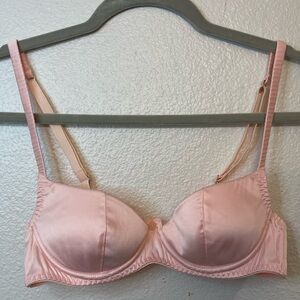 PLAYBOY by Coco de Mer Pinup Catch Me Satin Underwired Bra Baby‎ Pink Size 32 B